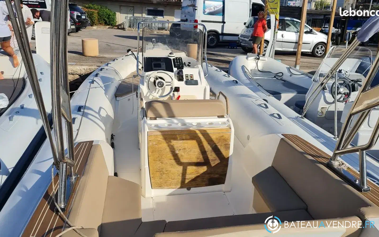 slider 1 Capelli Tempest 755 Luxe