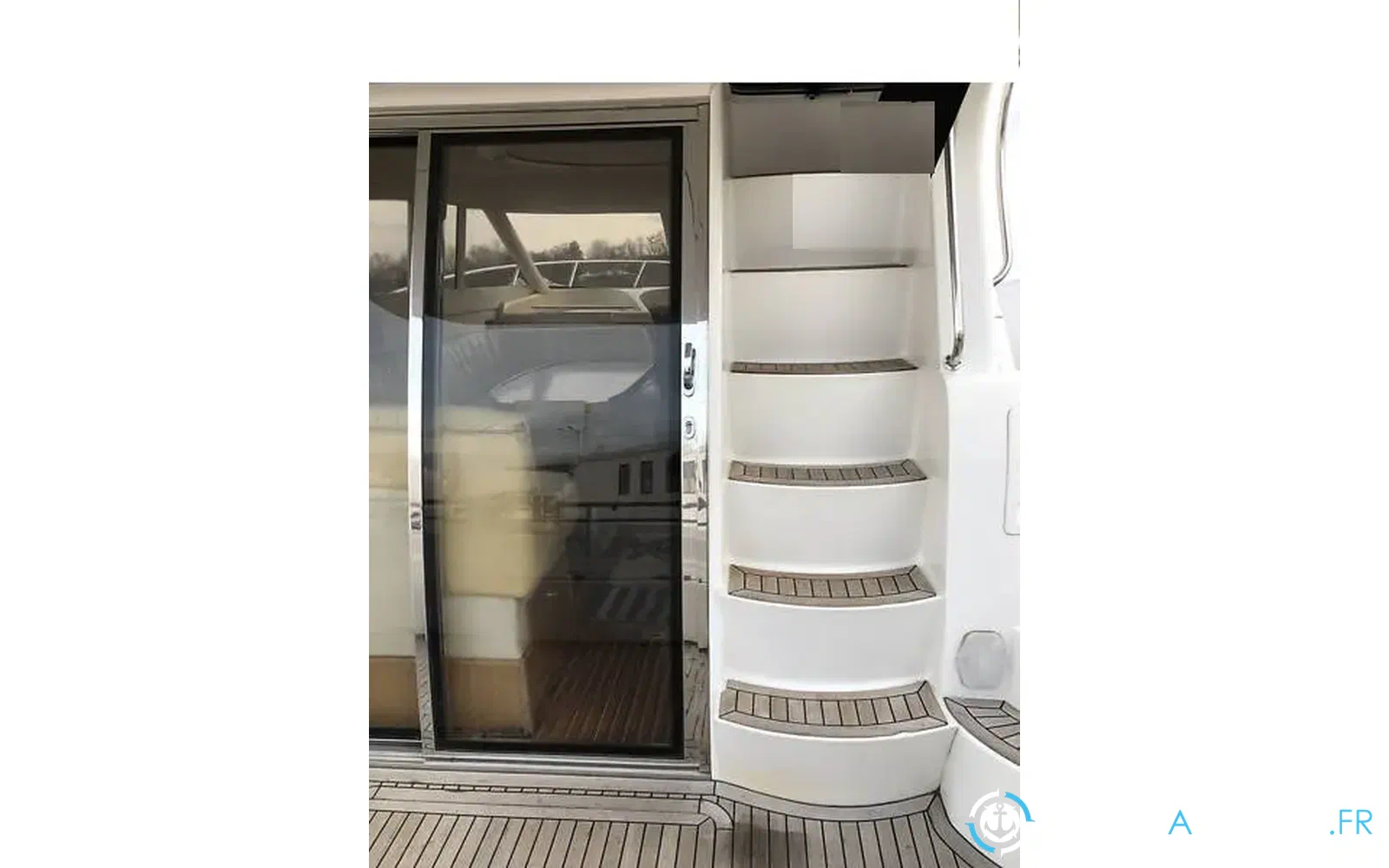 slider 2 Galeon 330 Fly