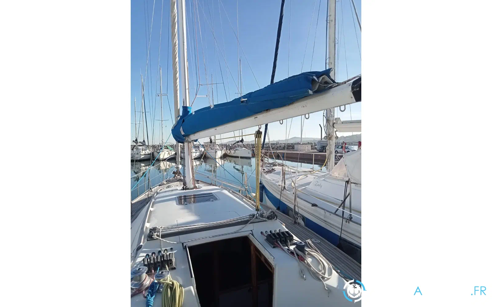 slider 3 Comar Yachts Comet 11