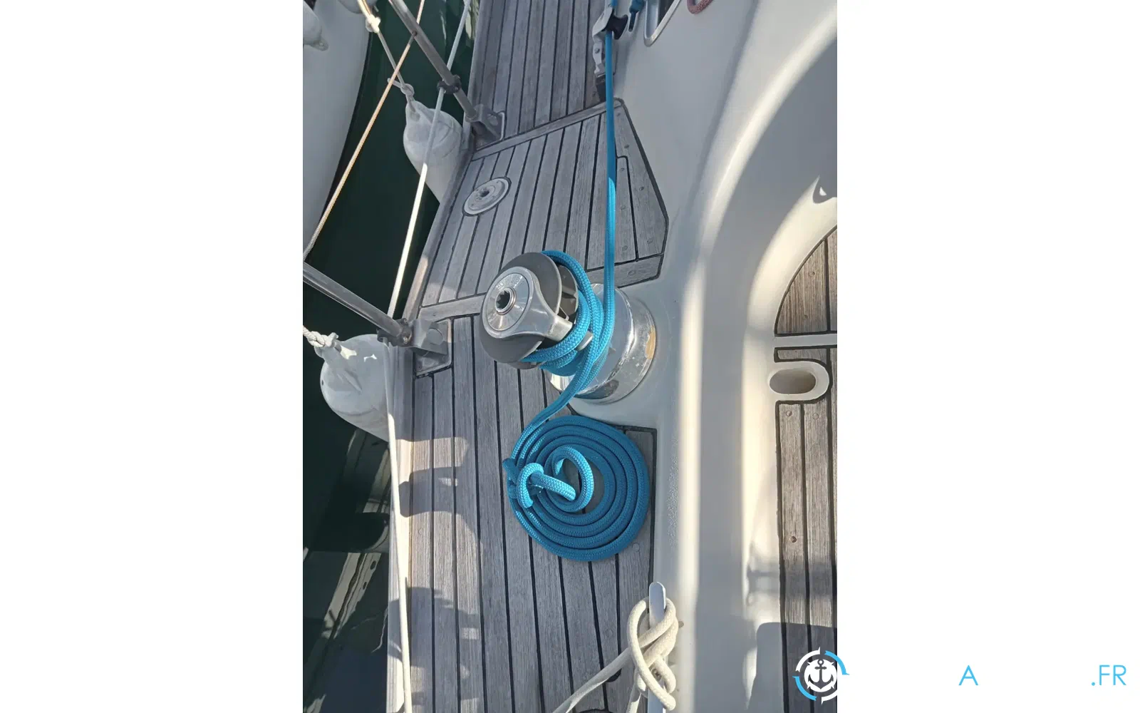 slider 5 Comar Yachts Comet 11