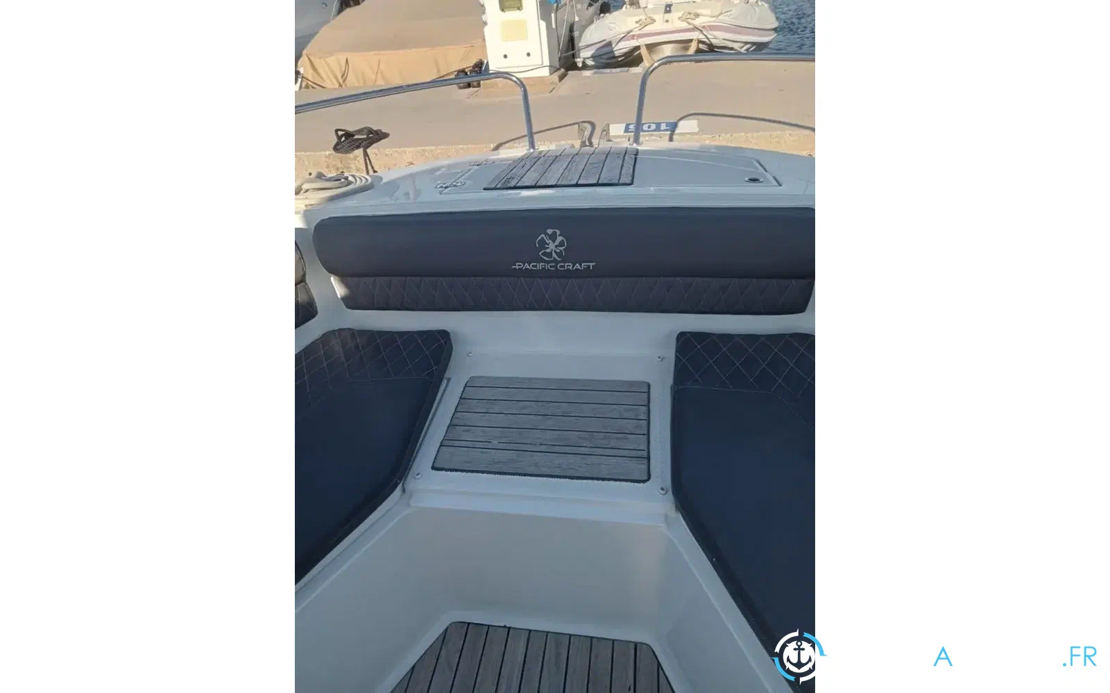 slider 3 Pacific Craft 750 Open