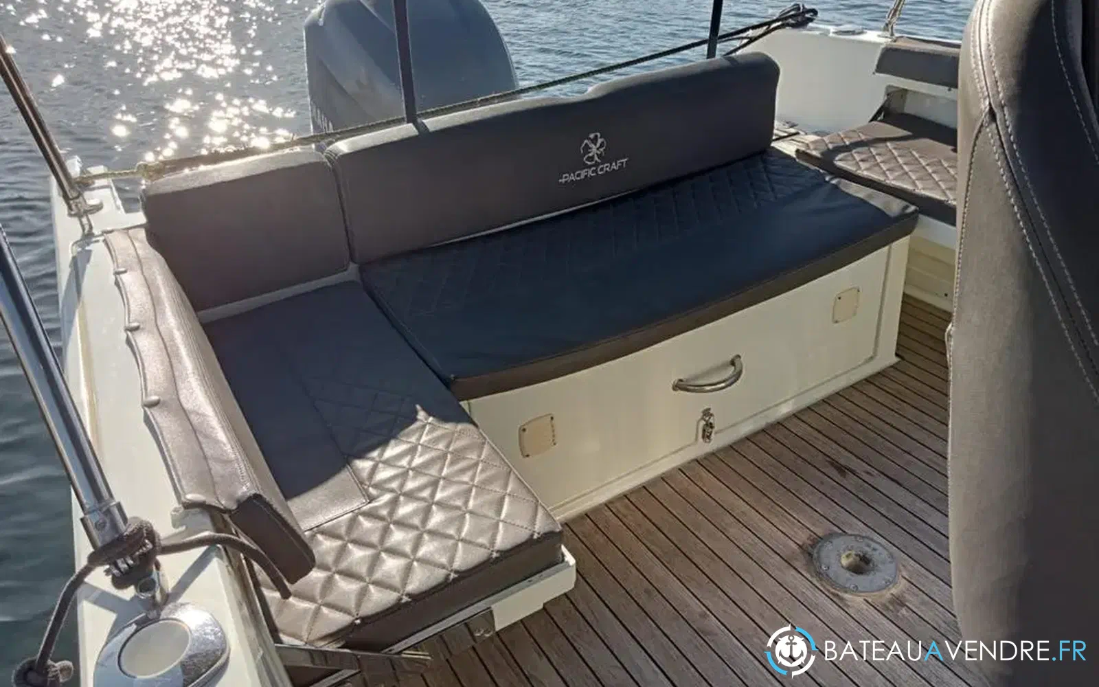 slider 6 Pacific Craft 750 Open