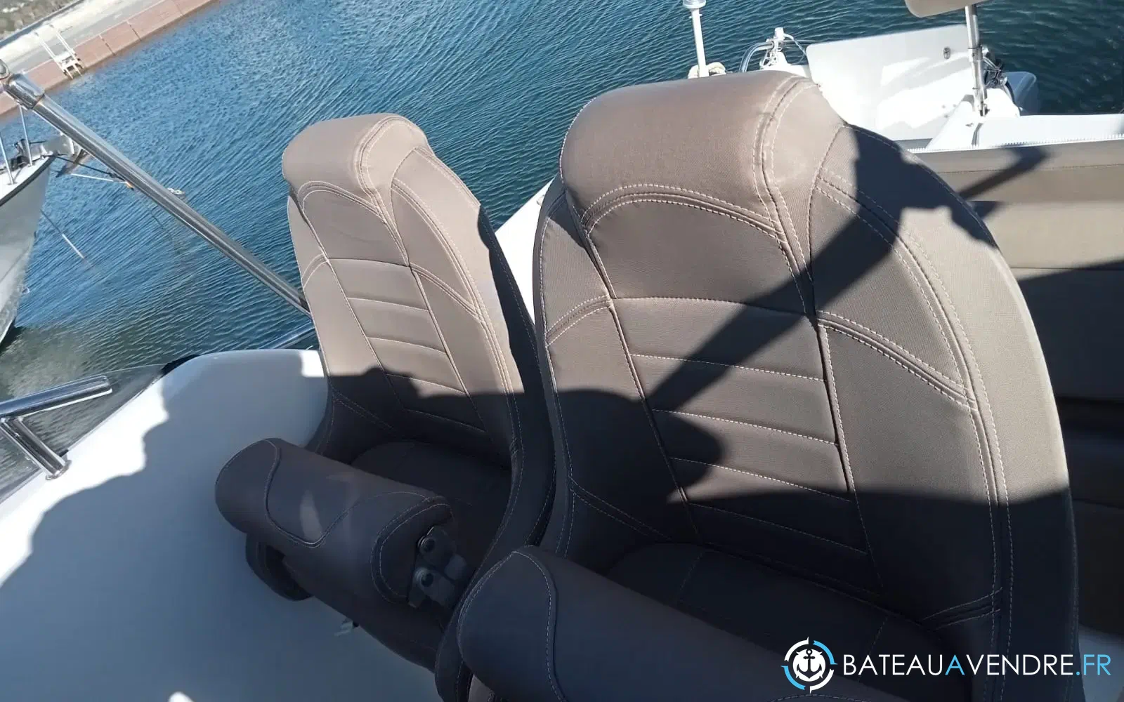 slider 8 B2 Marine Cap Ferret 752 Cruiser