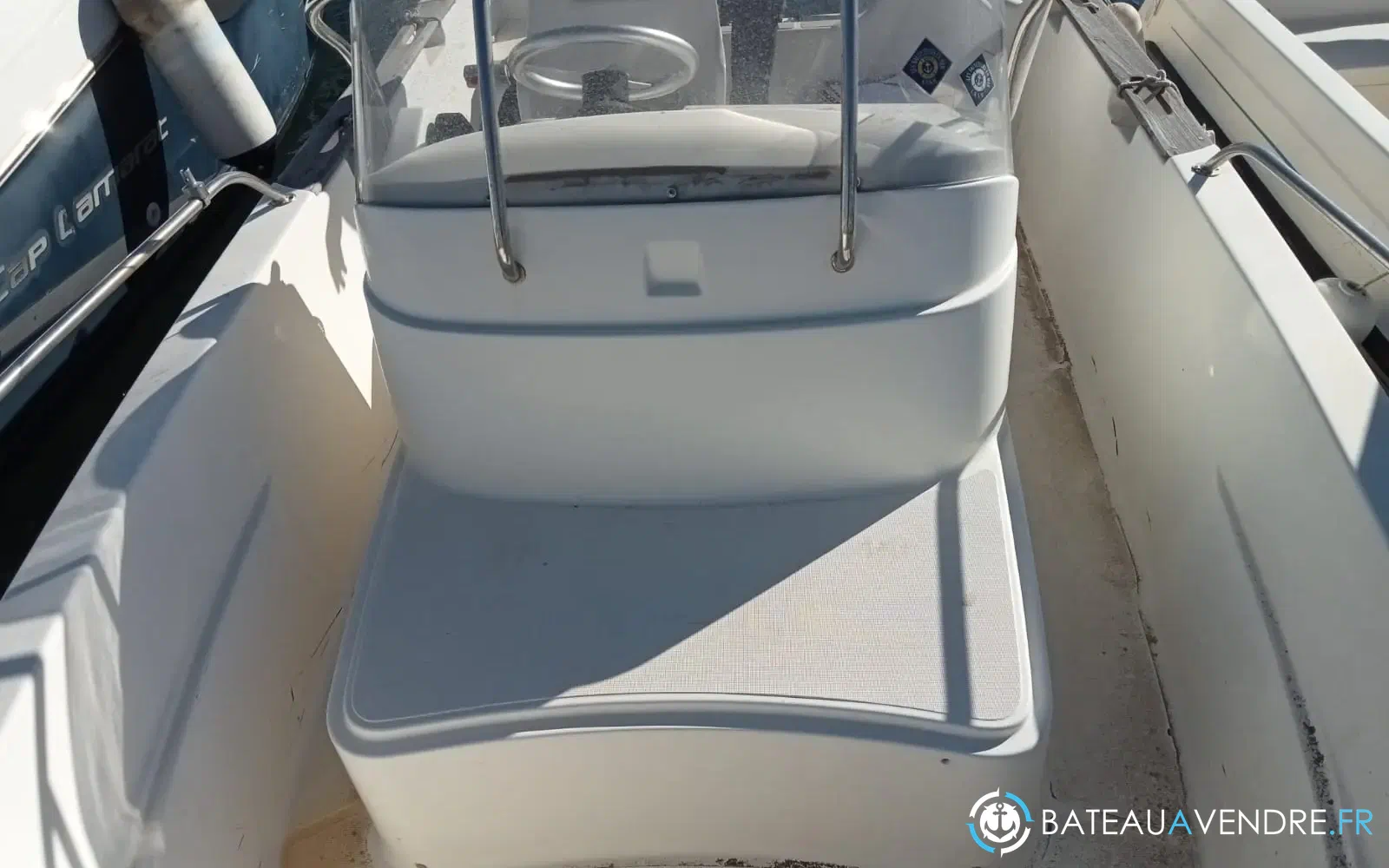slider 2 Marlin Boat 630