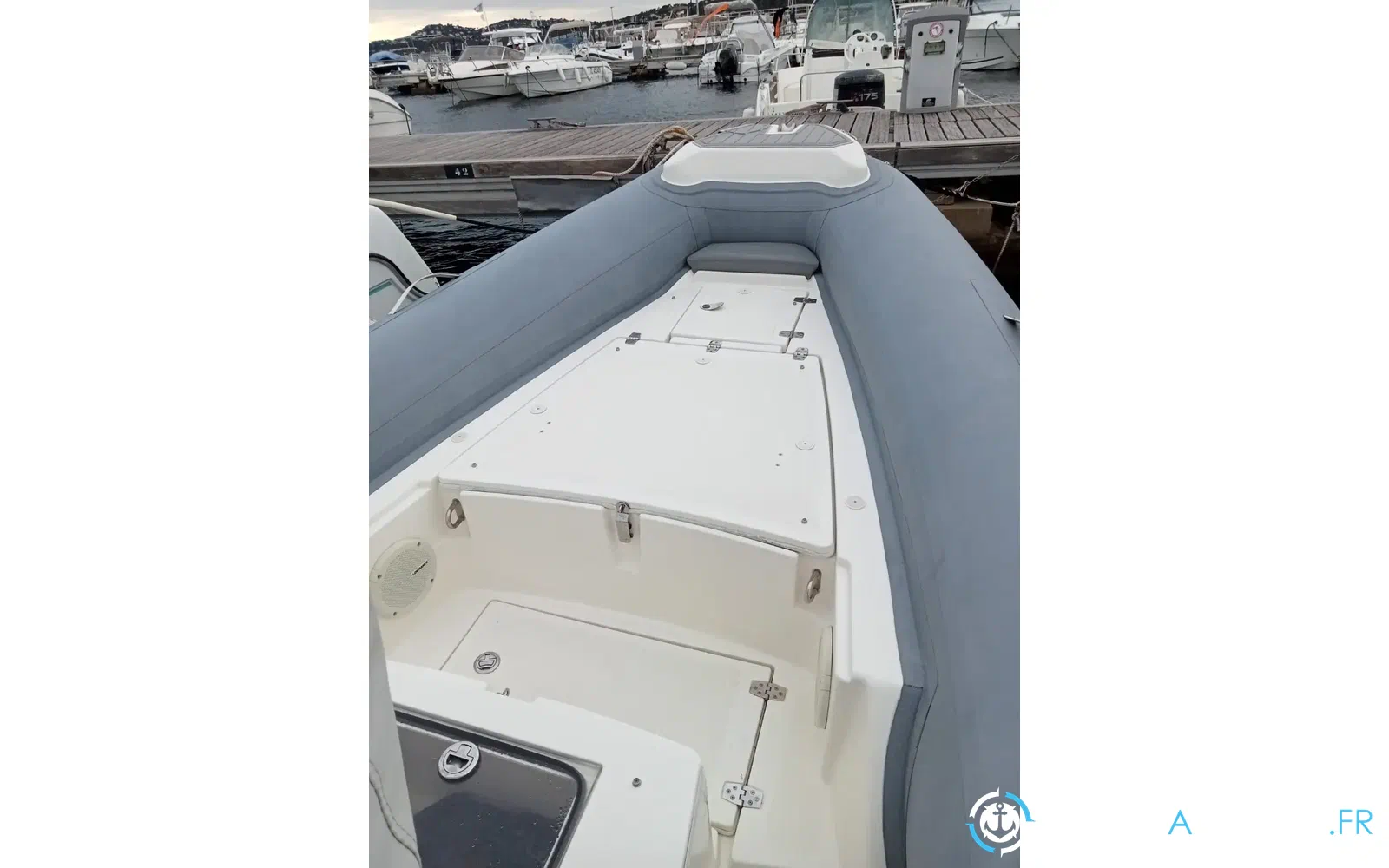 slider 4 Joker Boat Clubman 22