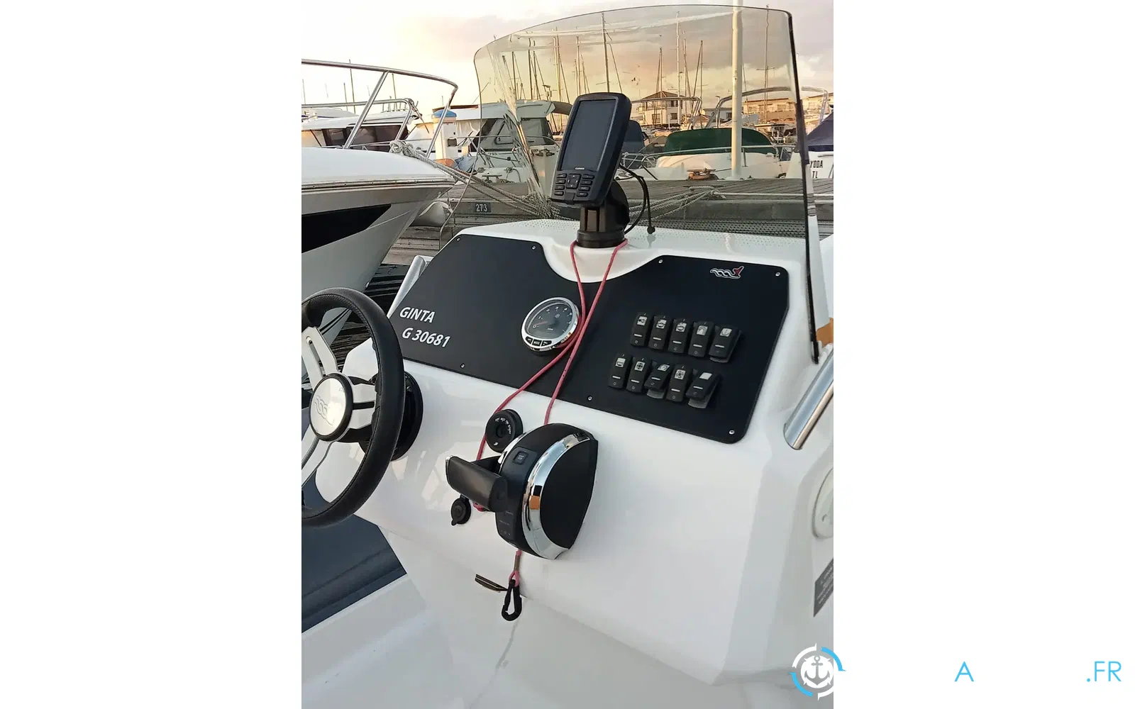 slider 5 MV Marine 25 GT
