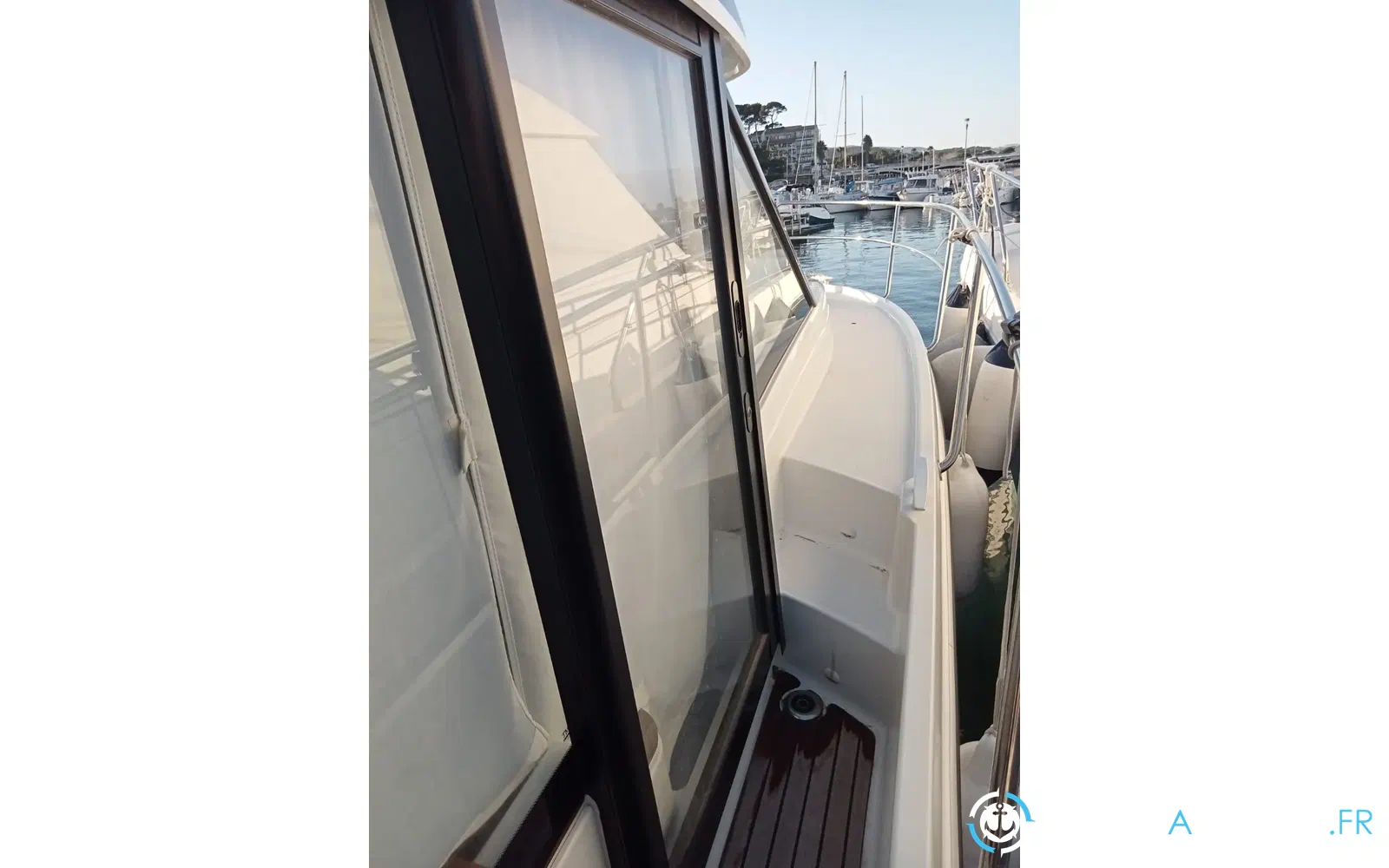 slider 1 Jeanneau Merry Fisher 895