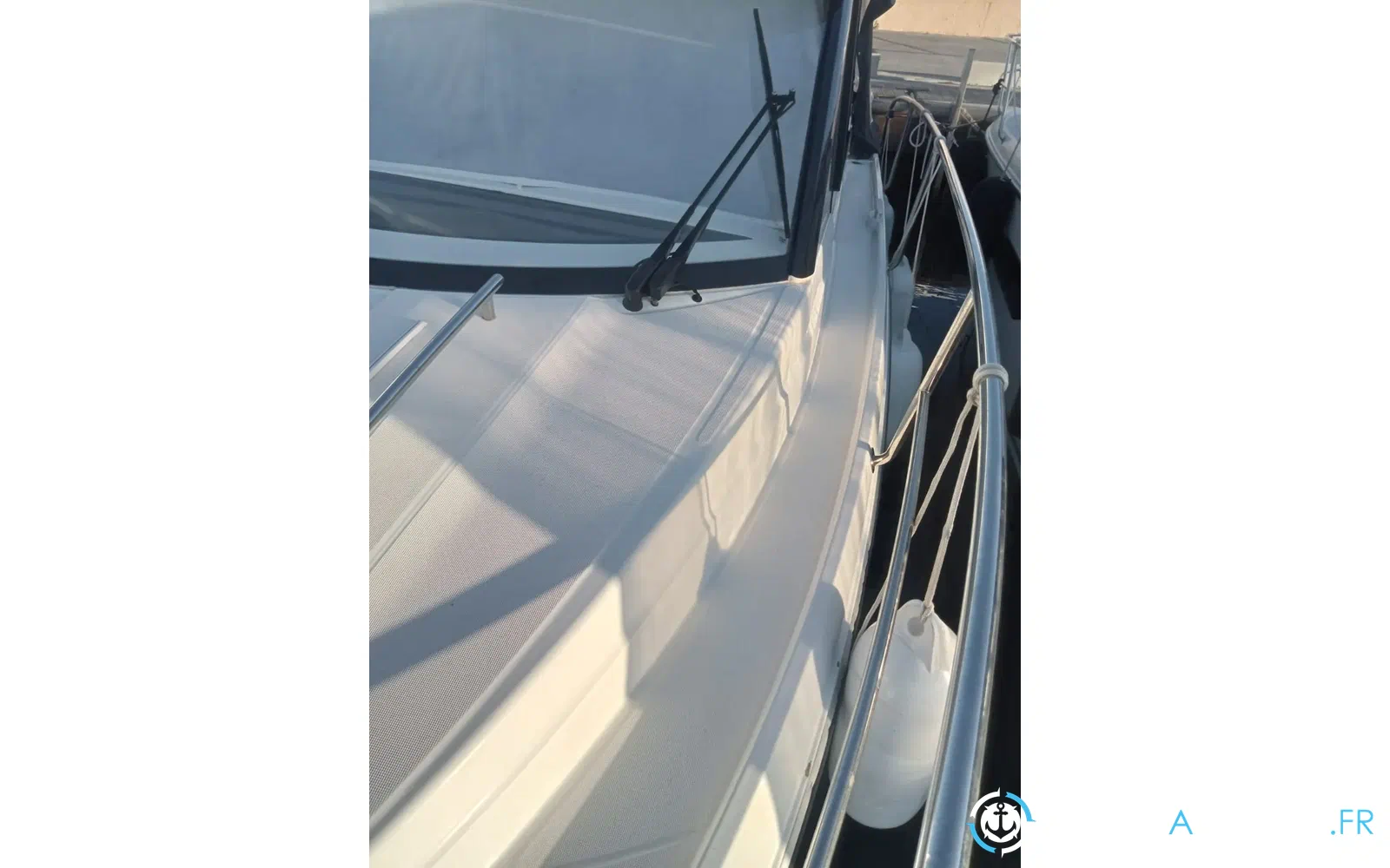 slider 3 Jeanneau Merry Fisher 895
