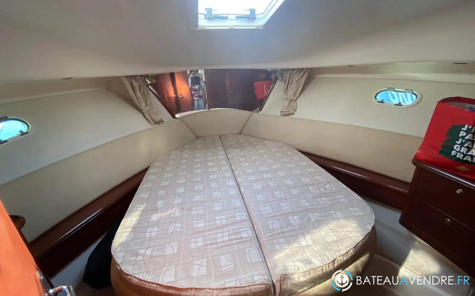 slider 19 Jeanneau Prestige 36