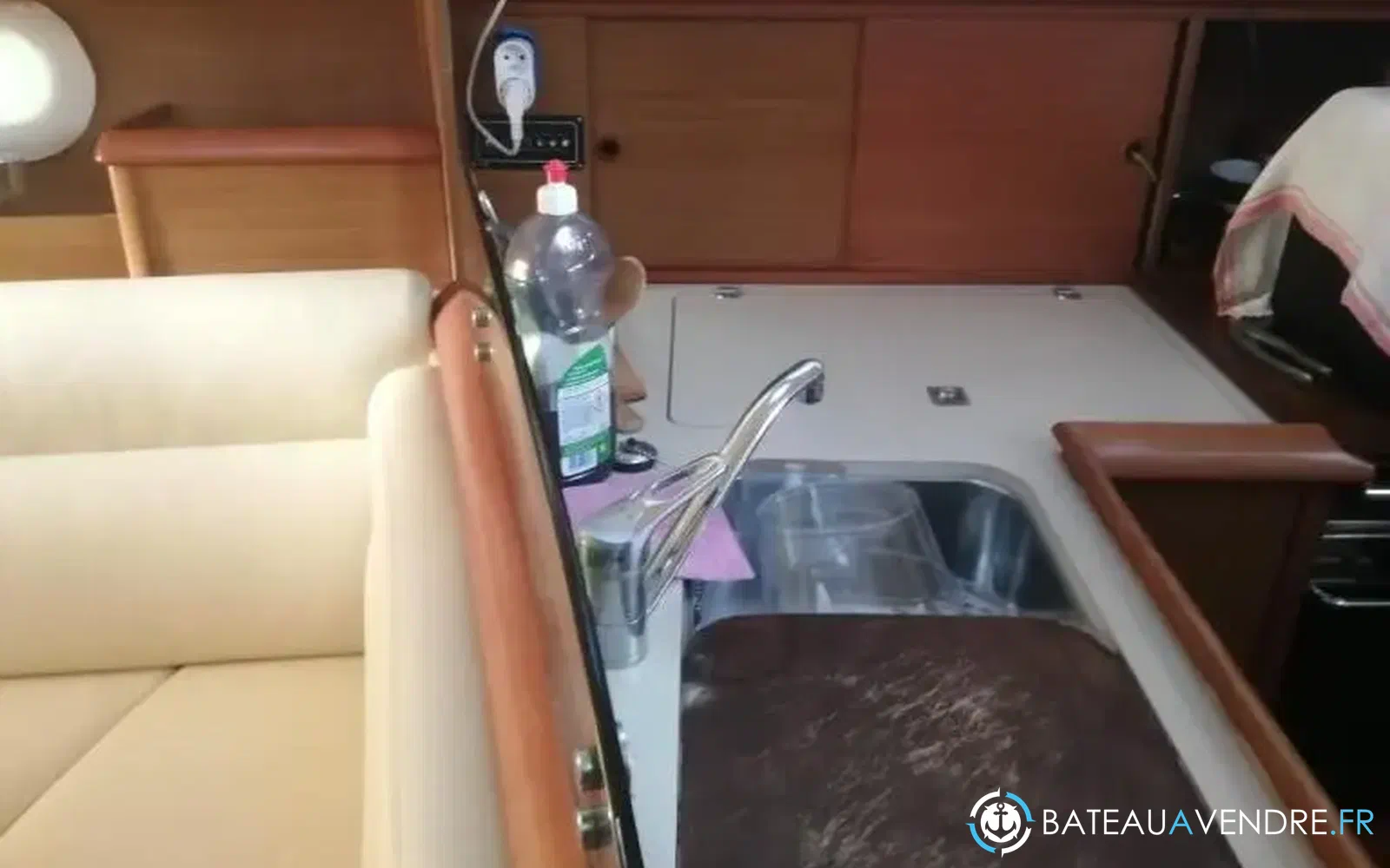 slider 16 Jeanneau Sun Odyssey 35