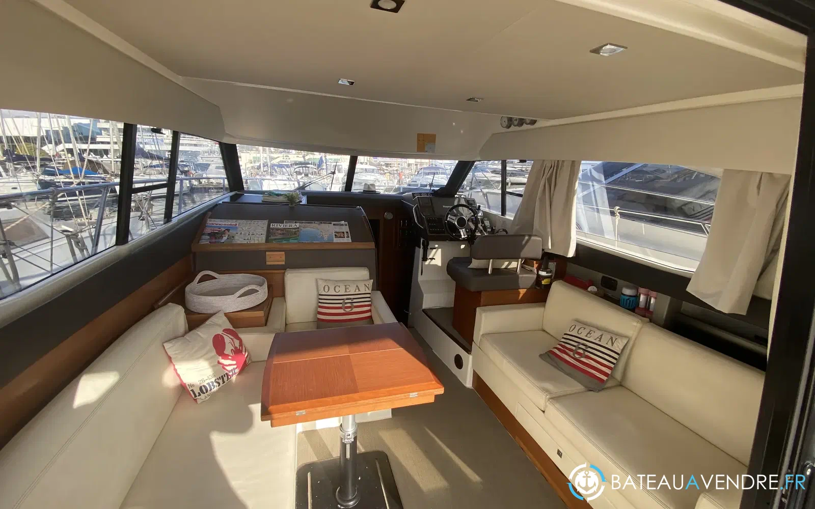 slider 12 Jeanneau Prestige 350 Fly