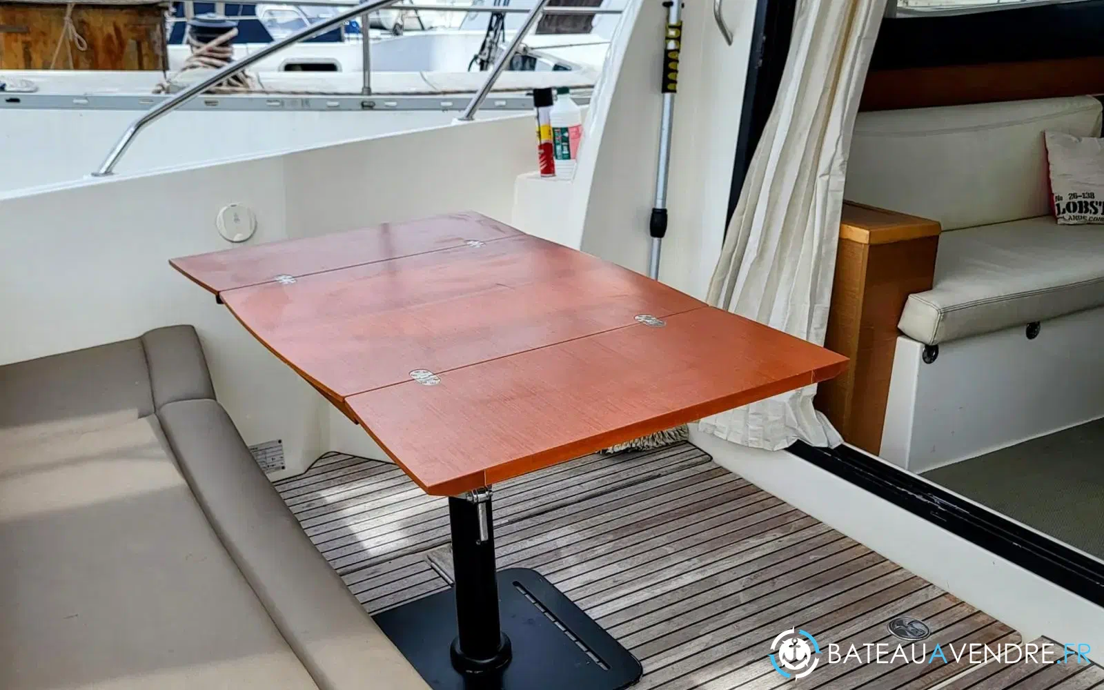 slider 2 Jeanneau Prestige 350 Fly