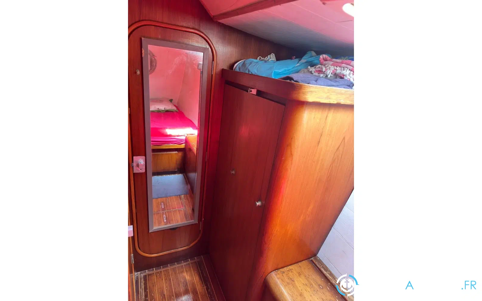 slider 6 Lagoon 47