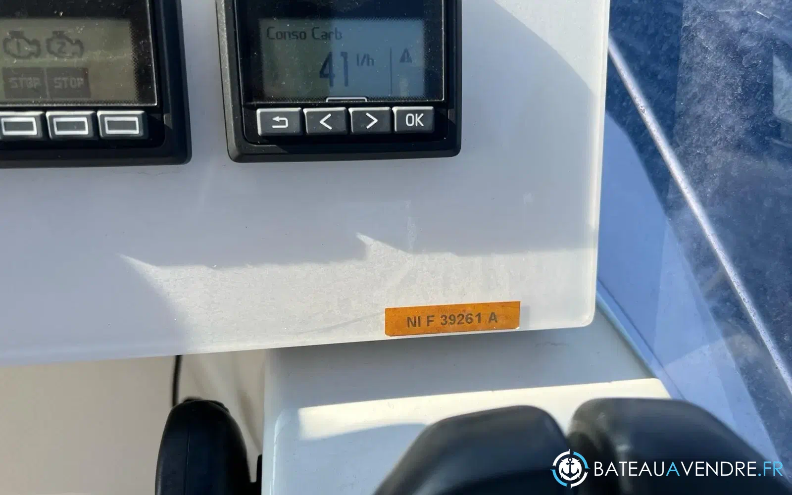 slider 20 Fountaine Pajot My 37