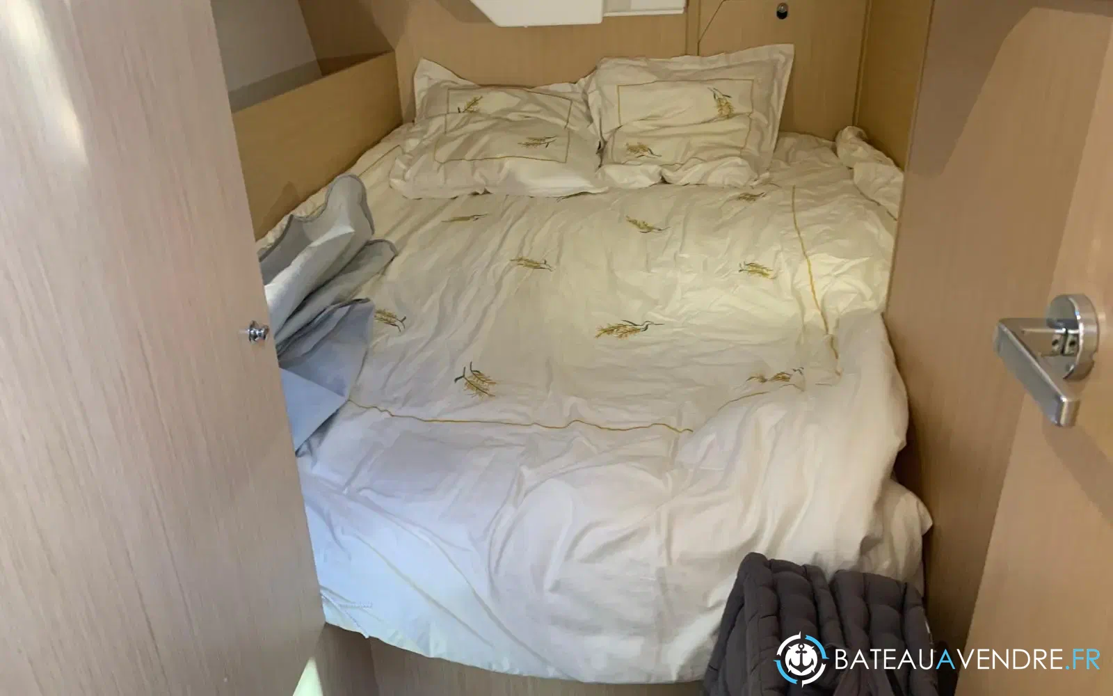 slider 16 Beneteau Oceanis 38.1