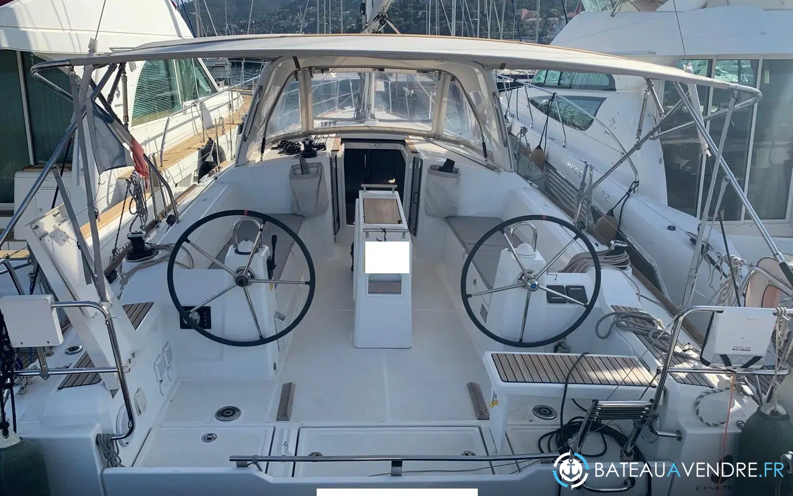 slider 1 Beneteau Oceanis 38.1