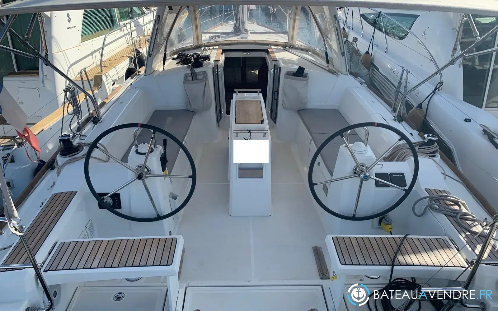 slider 5 Beneteau Oceanis 38.1