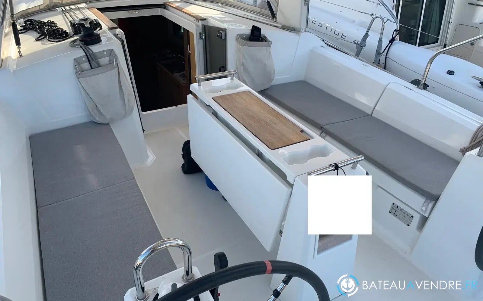 slider 6 Beneteau Oceanis 38.1