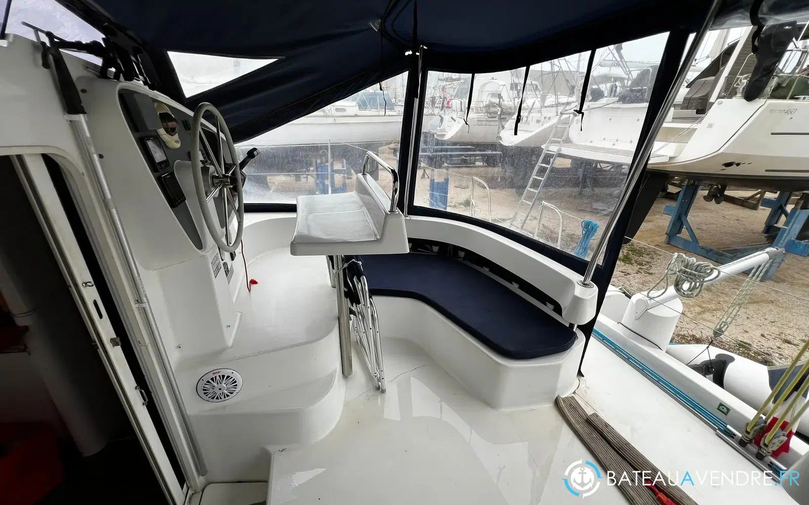 slider 17 Fountaine Pajot Lavezzi 40