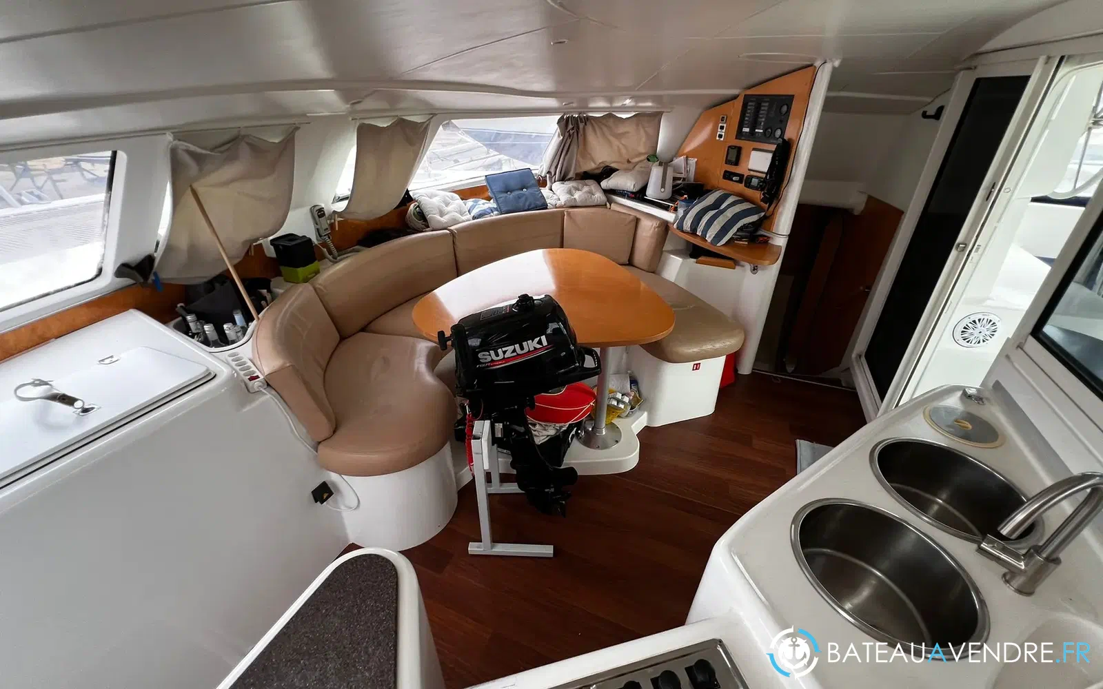 slider 20 Fountaine Pajot Lavezzi 40
