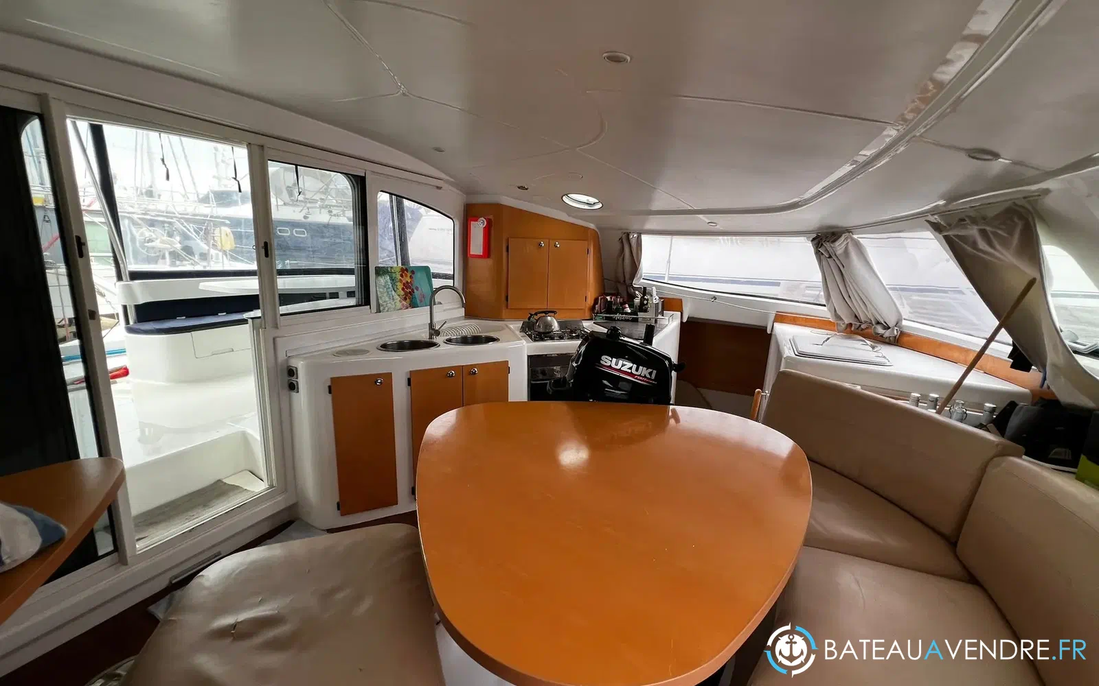 slider 22 Fountaine Pajot Lavezzi 40