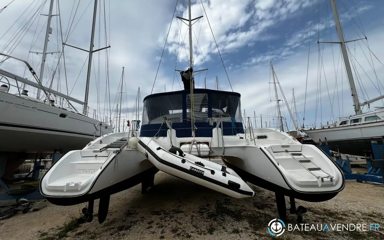 slider 4 Fountaine Pajot Lavezzi 40