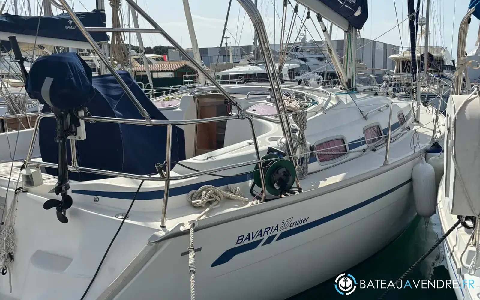 slider 0 Bavaria 37 Cruiser
