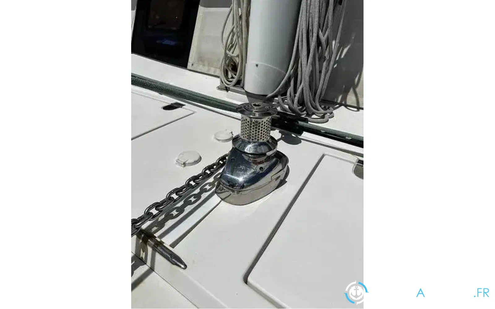 slider 9 Outremer 51