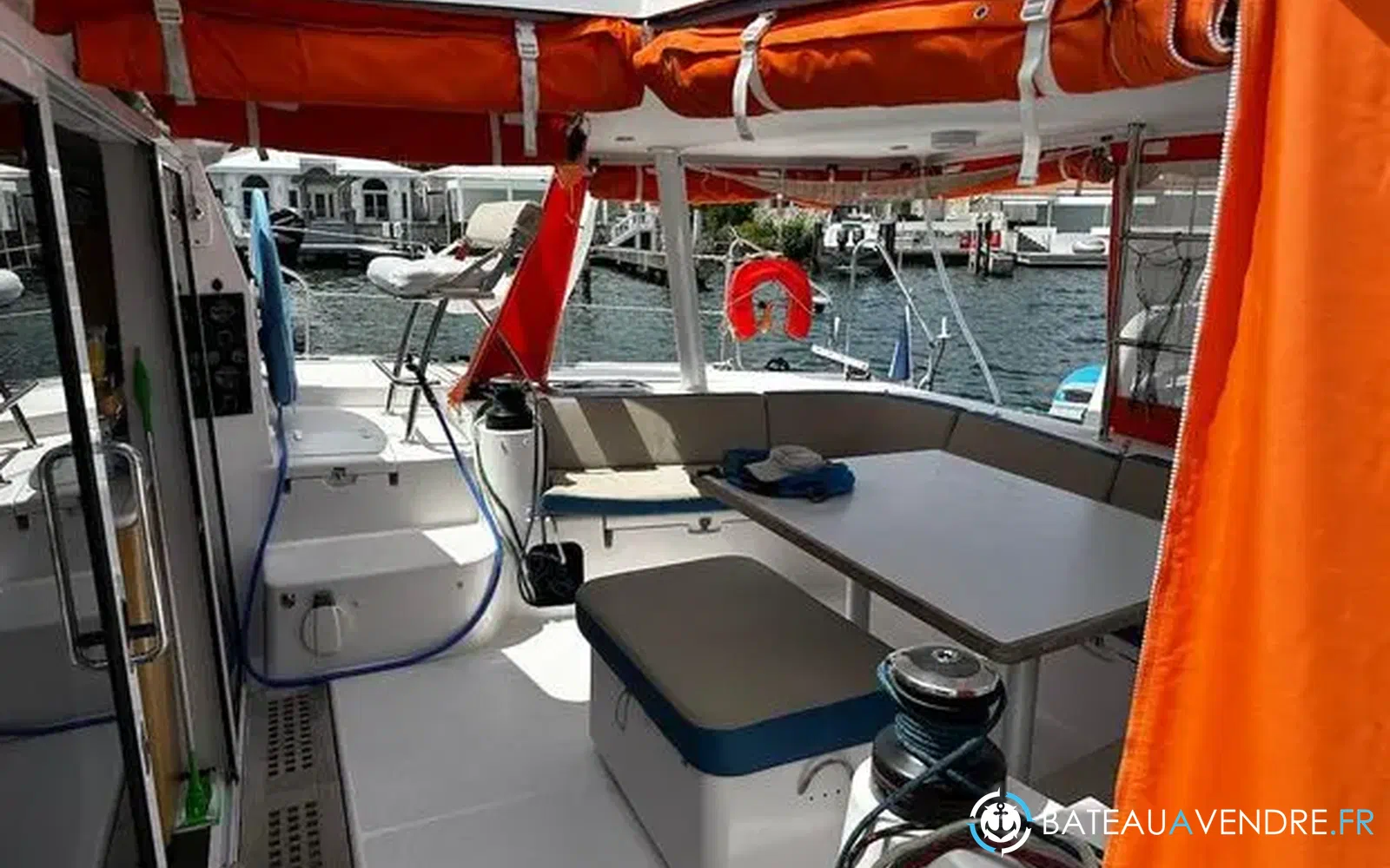 slider 14 Outremer 51