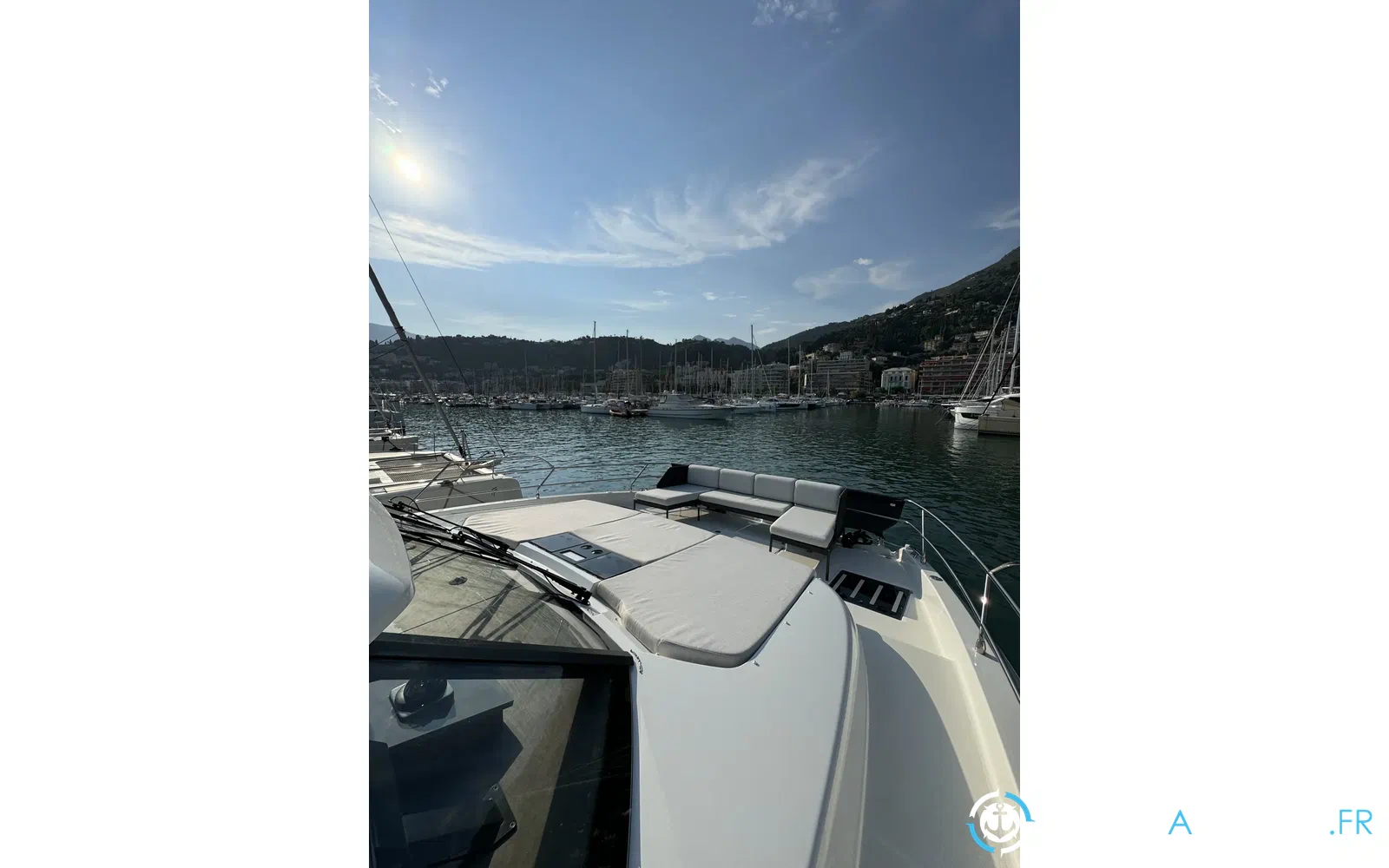 slider 10 Prestige Yachts M48