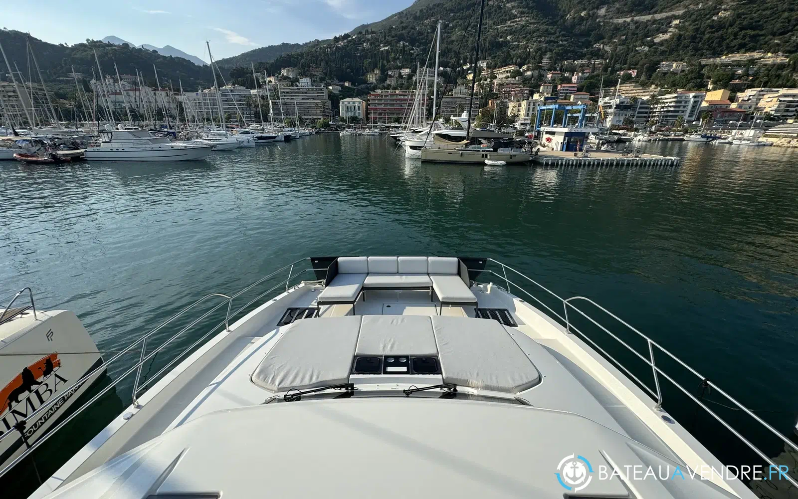 slider 1 Prestige Yachts M48