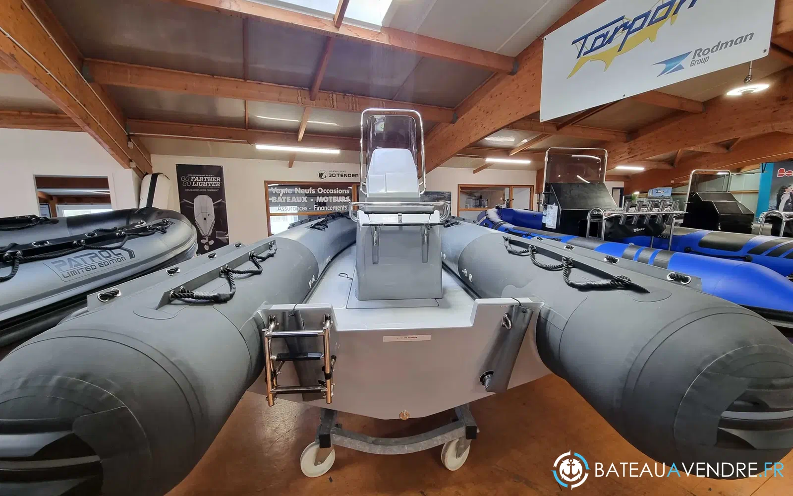 slider 3 3D Tender Patrol 550