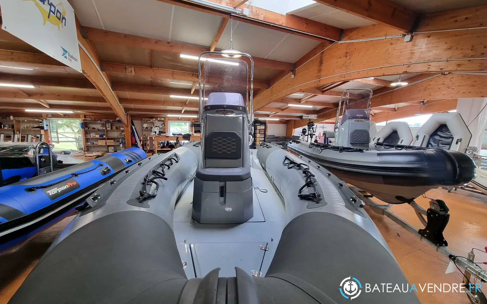 slider 6 3D Tender Patrol 550