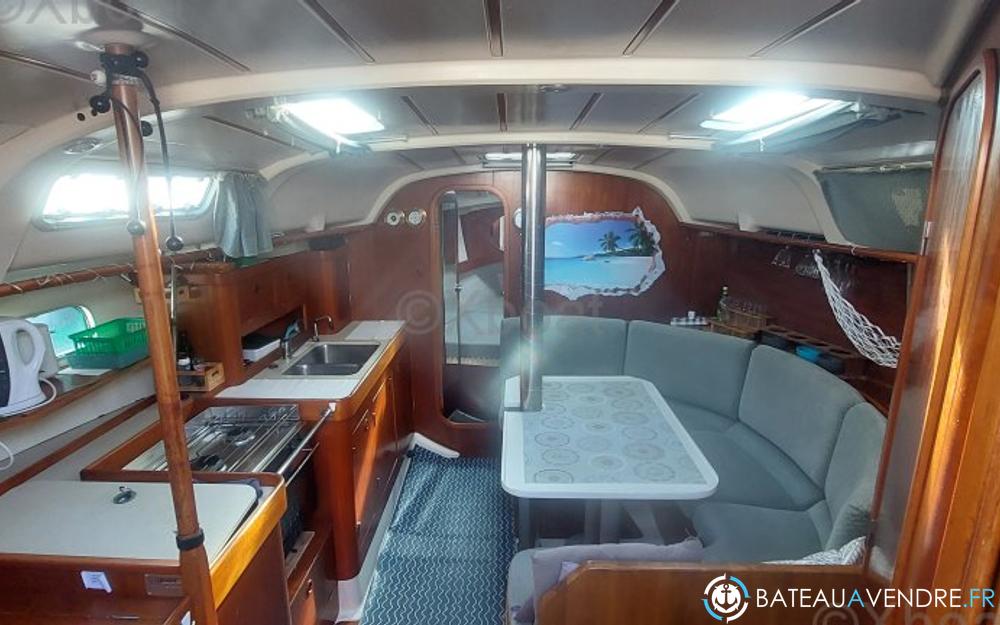 Beneteau Oceanis 351 photo 5