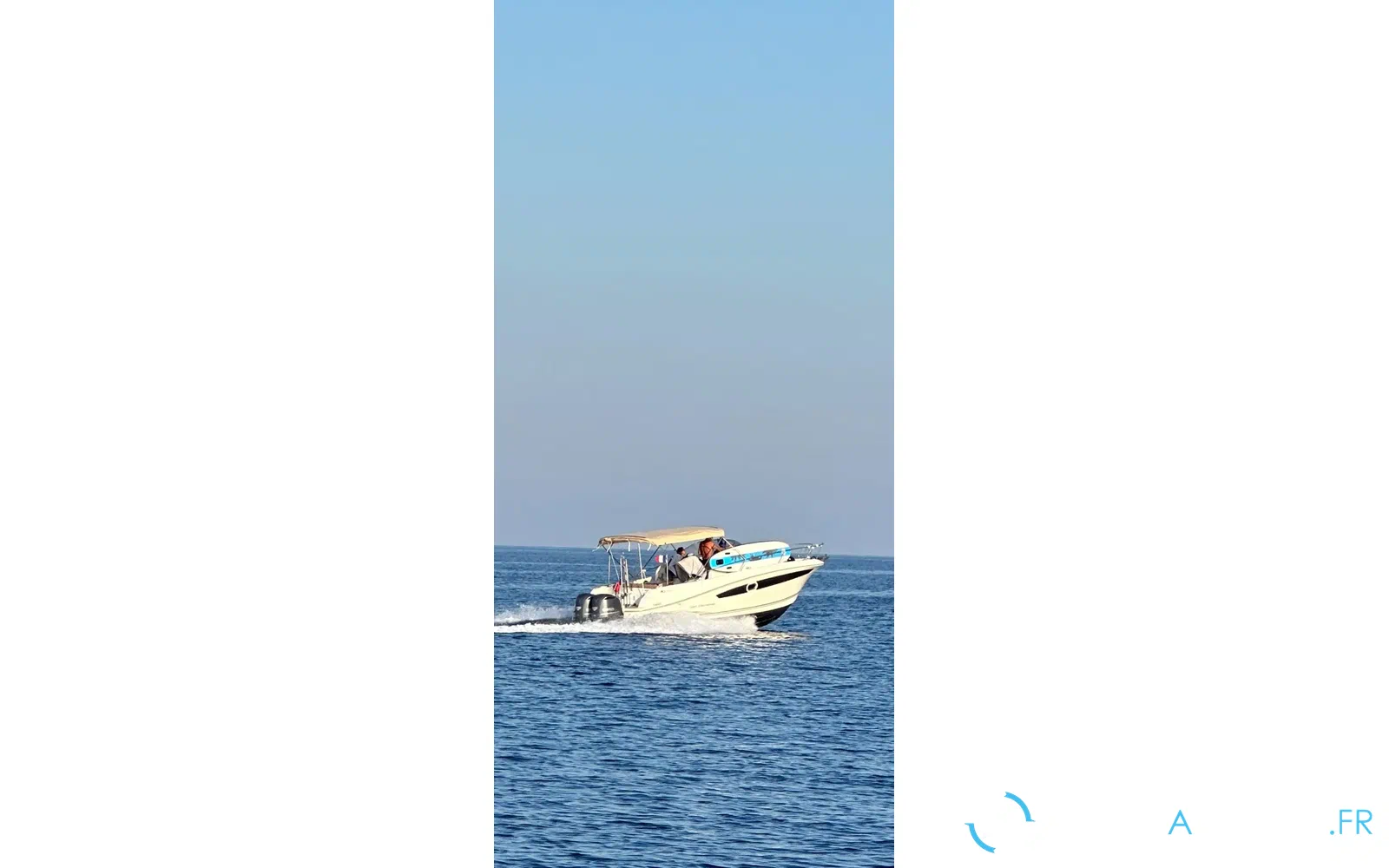 slider 3 Jeanneau Cap Camarat 8.5 WA