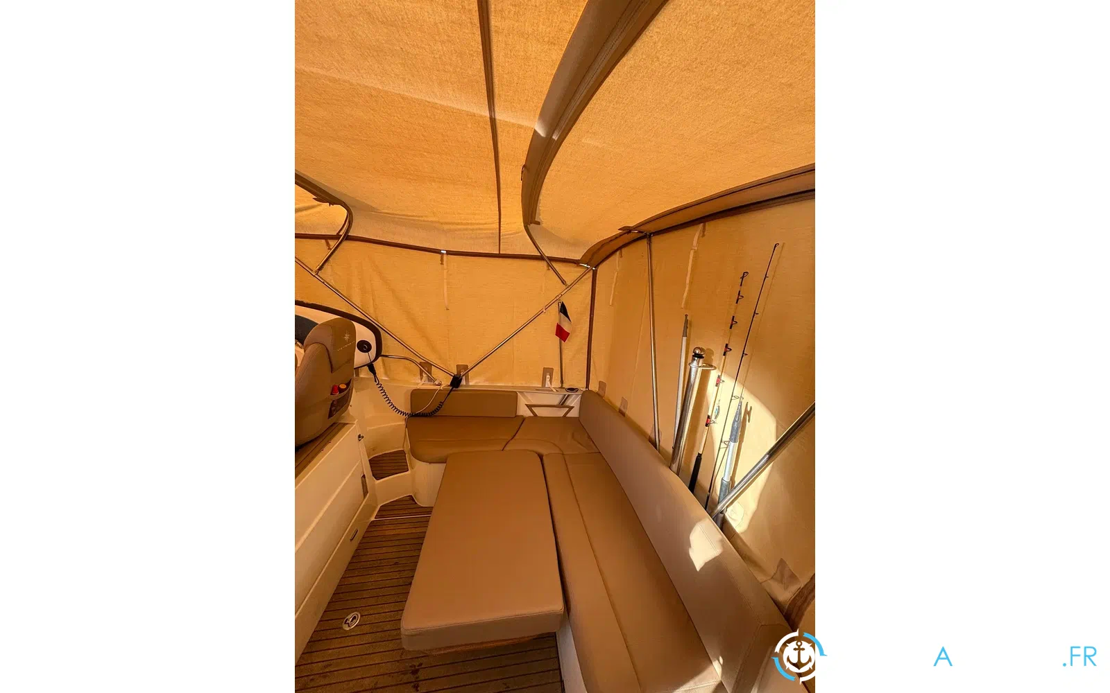 slider 6 Jeanneau Cap Camarat 8.5 WA