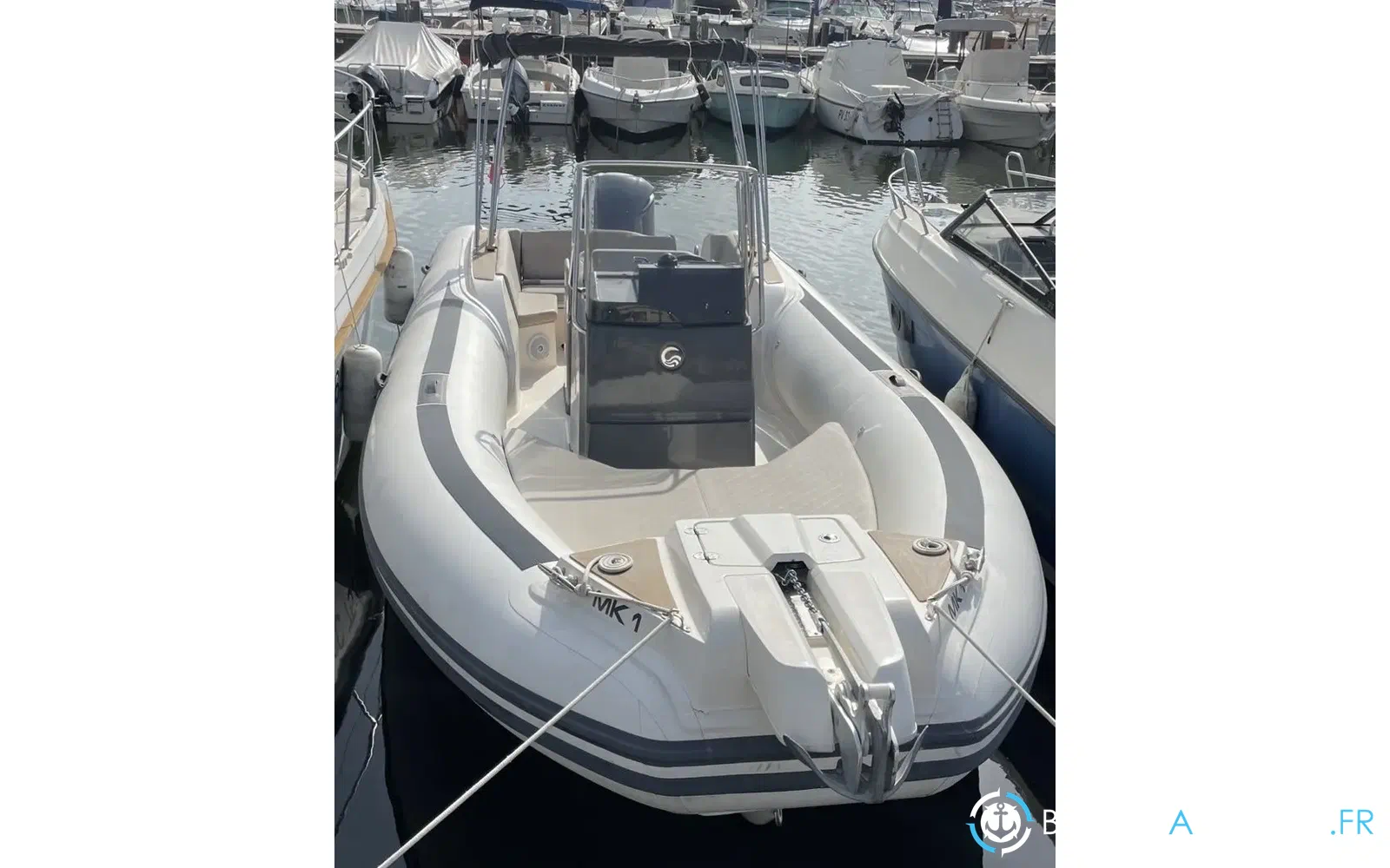 slider 1 Capelli Tempest 775