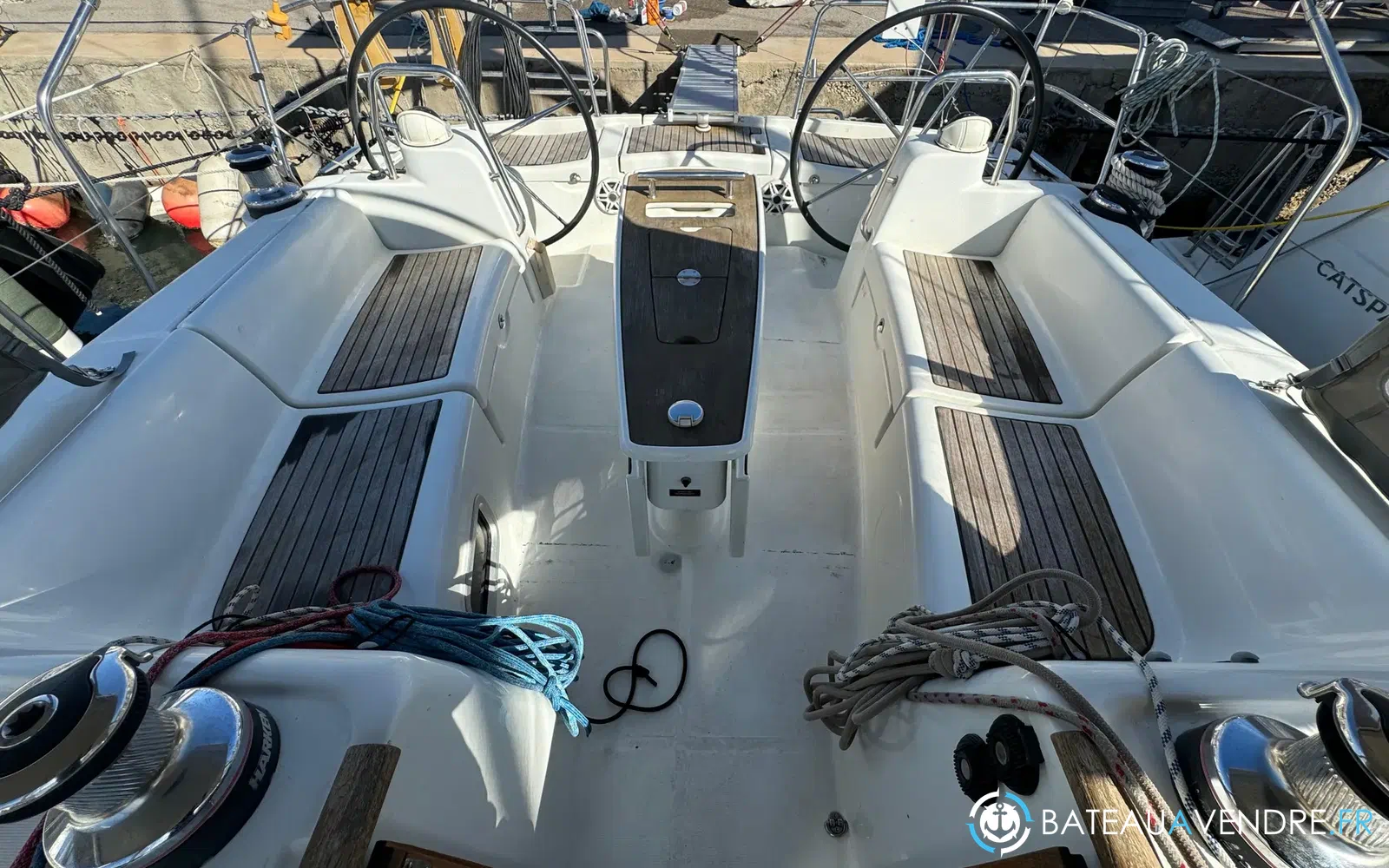 slider 14 Beneteau Oceanis 43