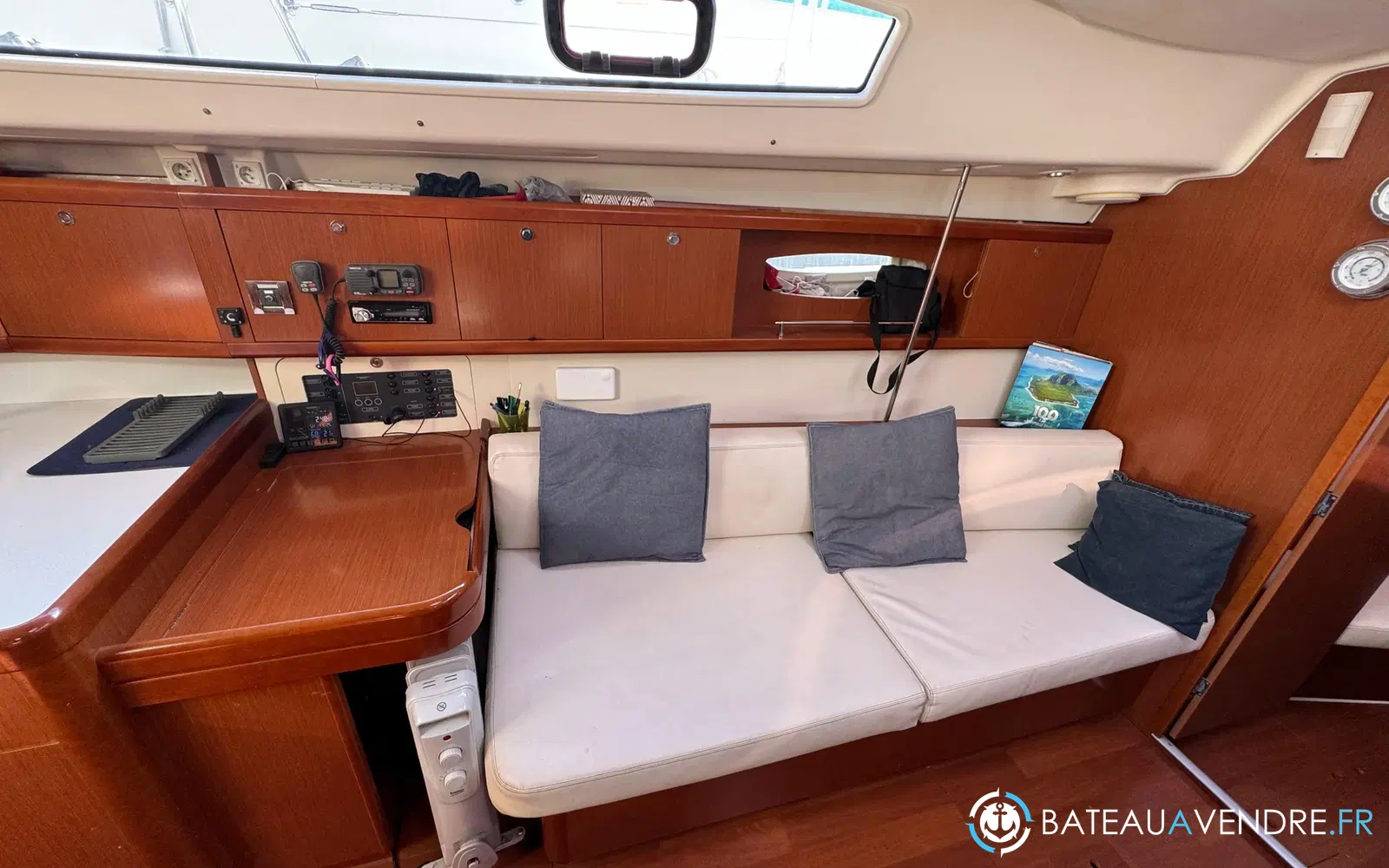 slider 26 Beneteau Oceanis 43