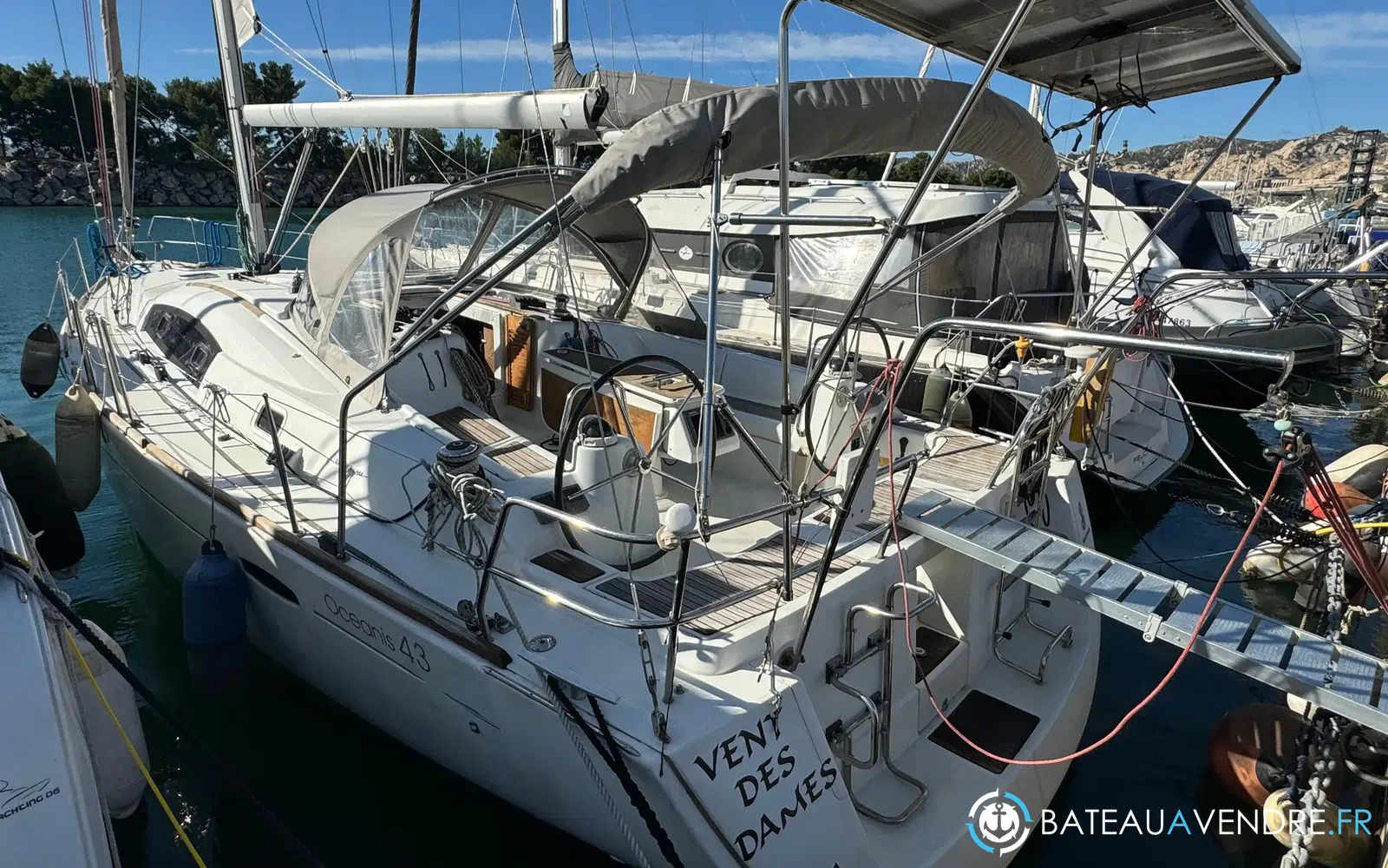 slider 6 Beneteau Oceanis 43