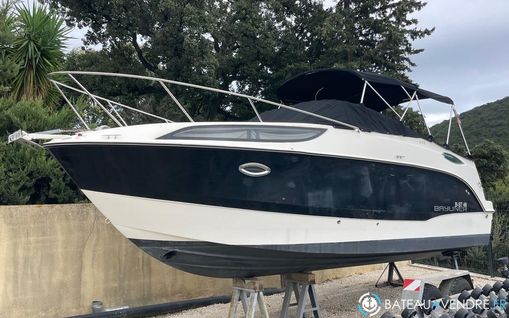 Bayliner 255 photo de présentation