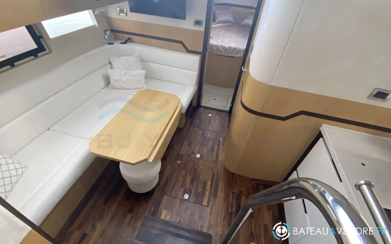 slider 11 Galeon 405 HTL
