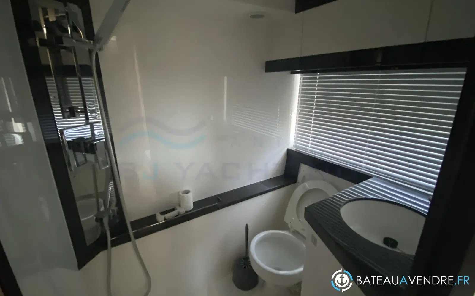 slider 22 Galeon 405 HTL