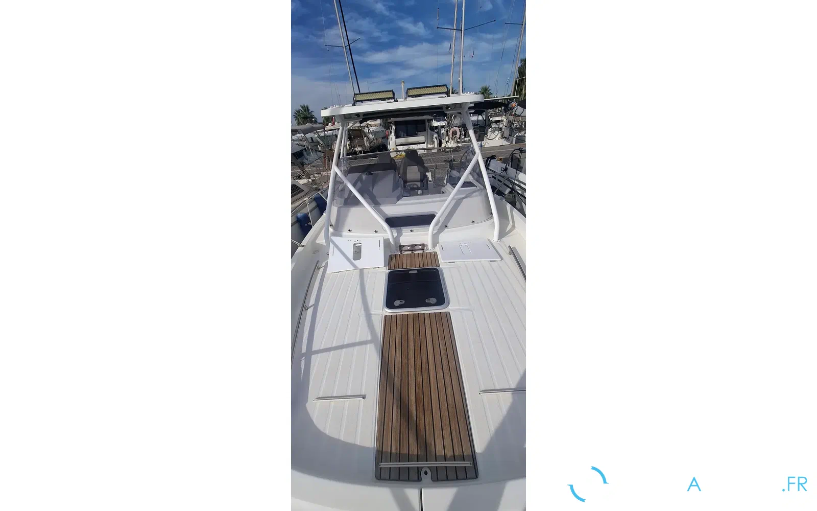 slider 12 Jeanneau Cap Camarat 9.0 WA