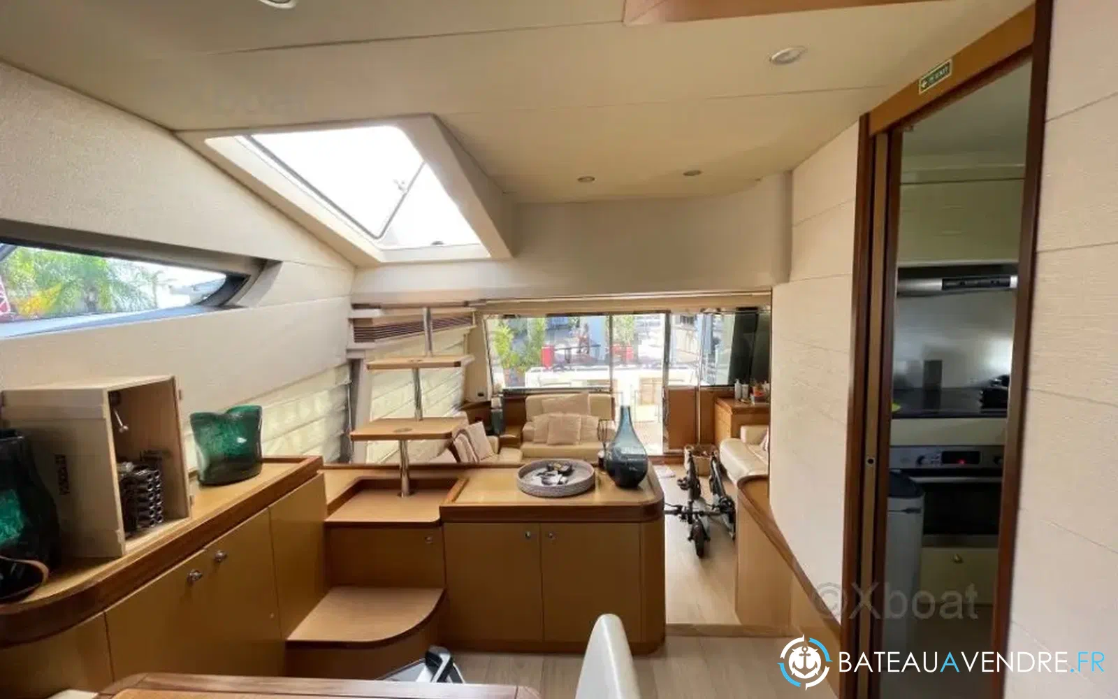 slider 7 Ferretti 681