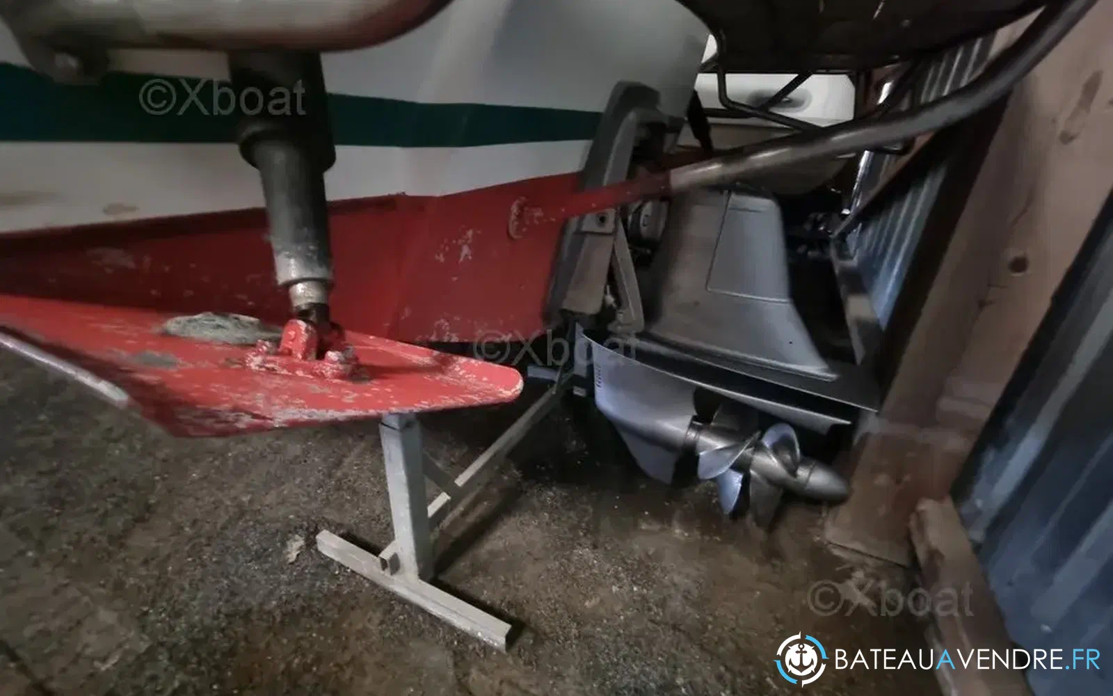 slider 9 Bertram Riva 25