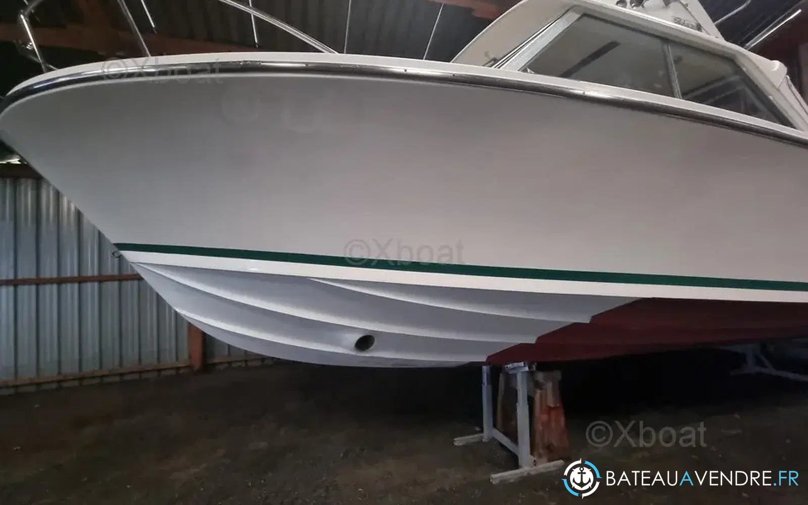 slider 6 Bertram Riva 25