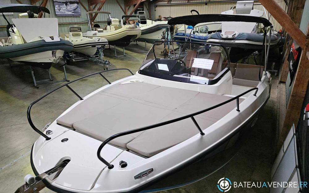 Quicksilver Activ 675 Sundeck  photo 6