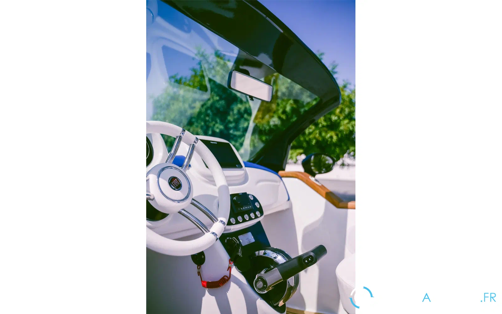 slider 11 Offshore Passion FIAT 500 BOAT