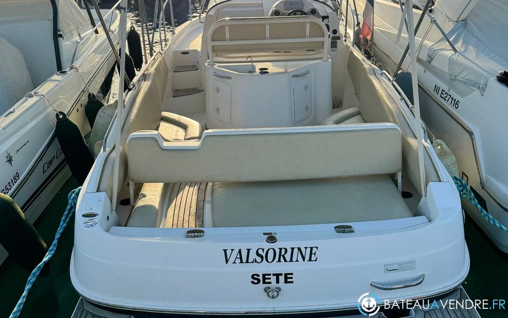 Bayliner Avanti 8 photo 2